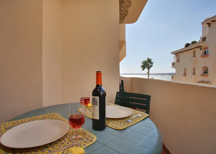 Marina Bay Playa Del Cristo